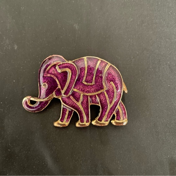 Vintage Purple and Gold Tone Elephant Brooch - Picture 1 of 2